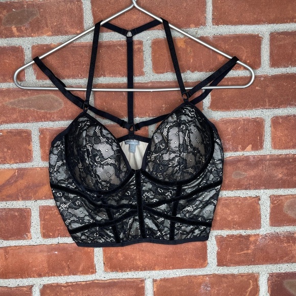 Vintage Y2K Charlotte Russe corset crop top - Picture 3 of 9